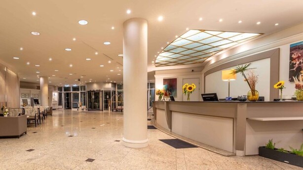 Lobby - Hilton Garden Inn Vienna South (Vienna)