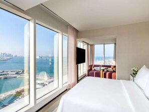 1 bedroom, premium bedding, free minibar items, in-room safe
