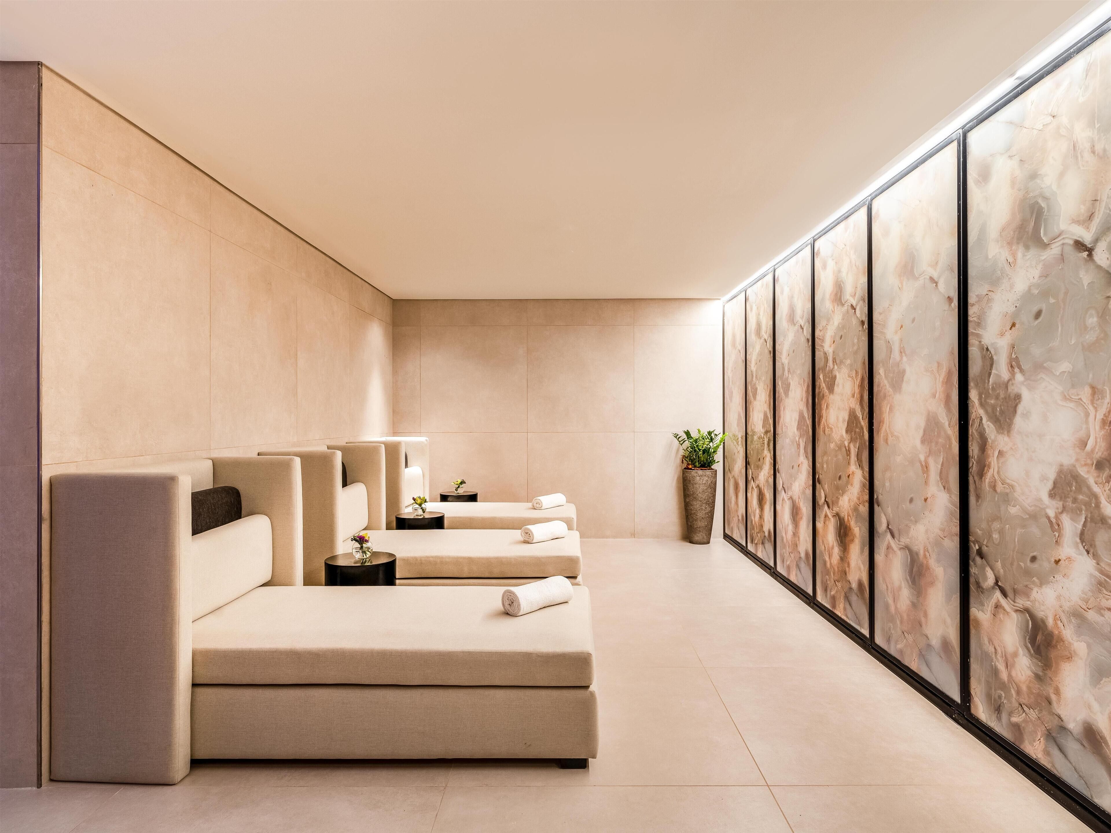 Couples treatment room(s), sauna, steam room, Turkish bath/hammam