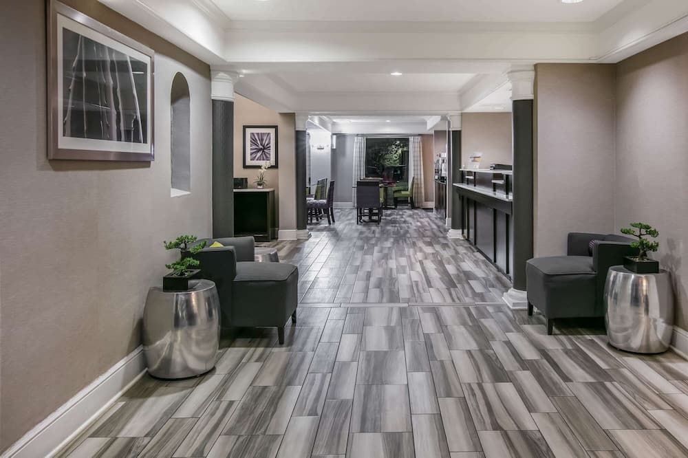 La Quinta Inn by Wyndham Dallas Uptown