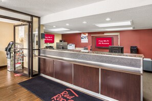 Reception - Red Roof Inn Tinton Falls - Jersey Shore (Tinton Falls)