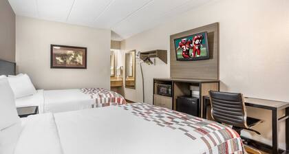 Red Roof Inn Tinton Falls - Jersey Shore