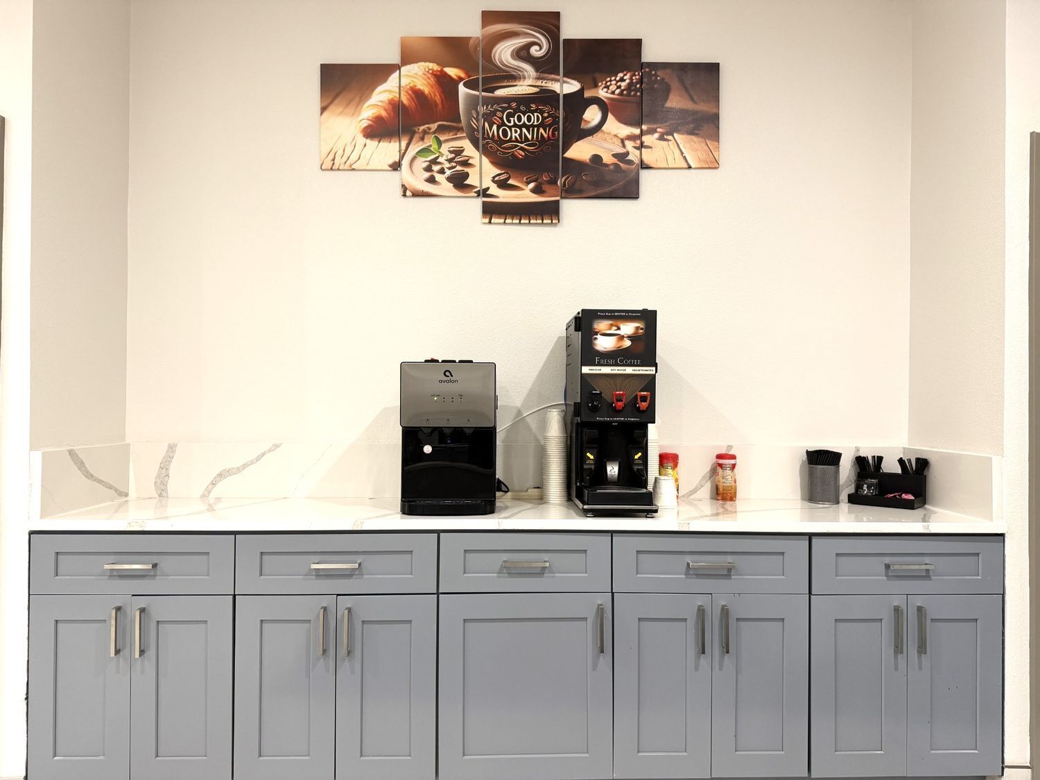 Free daily continental breakfast