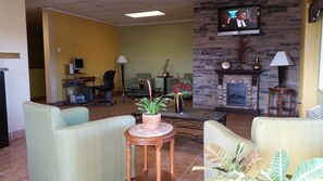 View from property - Econo Lodge Inn & Suites Newton (Newton)