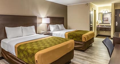 Econo Lodge Inn & Suites Newton