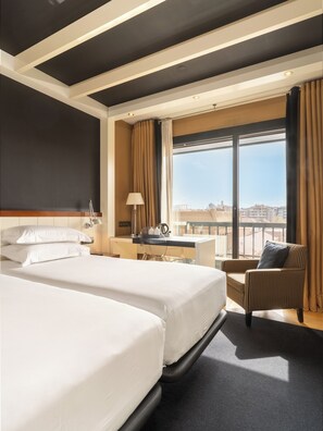 1 bedroom, minibar, in-room safe, desk