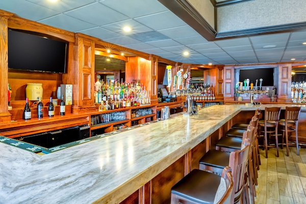 Se sirven almuerzos, cenas, brunch y cocina americana