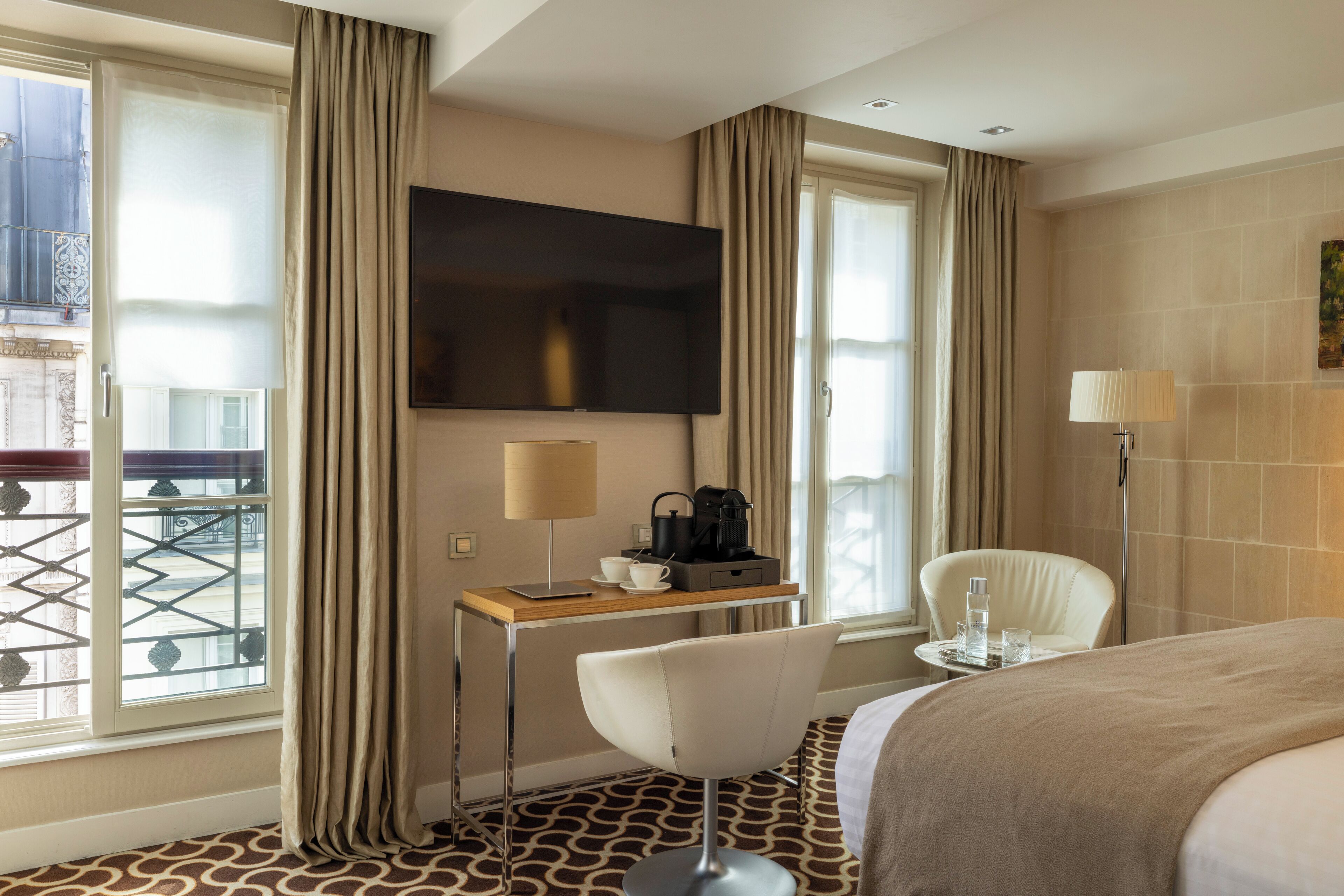 room (authentique) | premium bedding, minibar, in-room safe, individually decorated