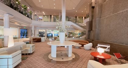 Oxford Palace Hotel And Galleria