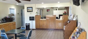 Americas Best Value Inn Sullivan