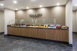 Desayuno buffet incluido todos los días