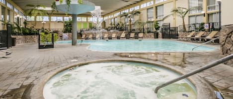 Indoor spa tub