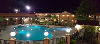 Days Inn by Wyndham Durham/Near Duke University