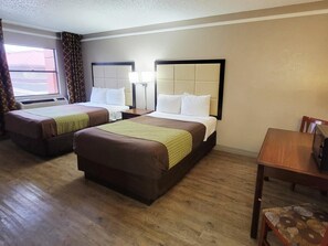 Työpöytä, silitysrauta/-lauta, lisävuoteet, ilmainen Wi-Fi