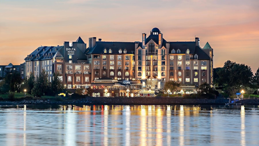 Delta Hotels by Marriott Victoria Ocean Pointe Resort