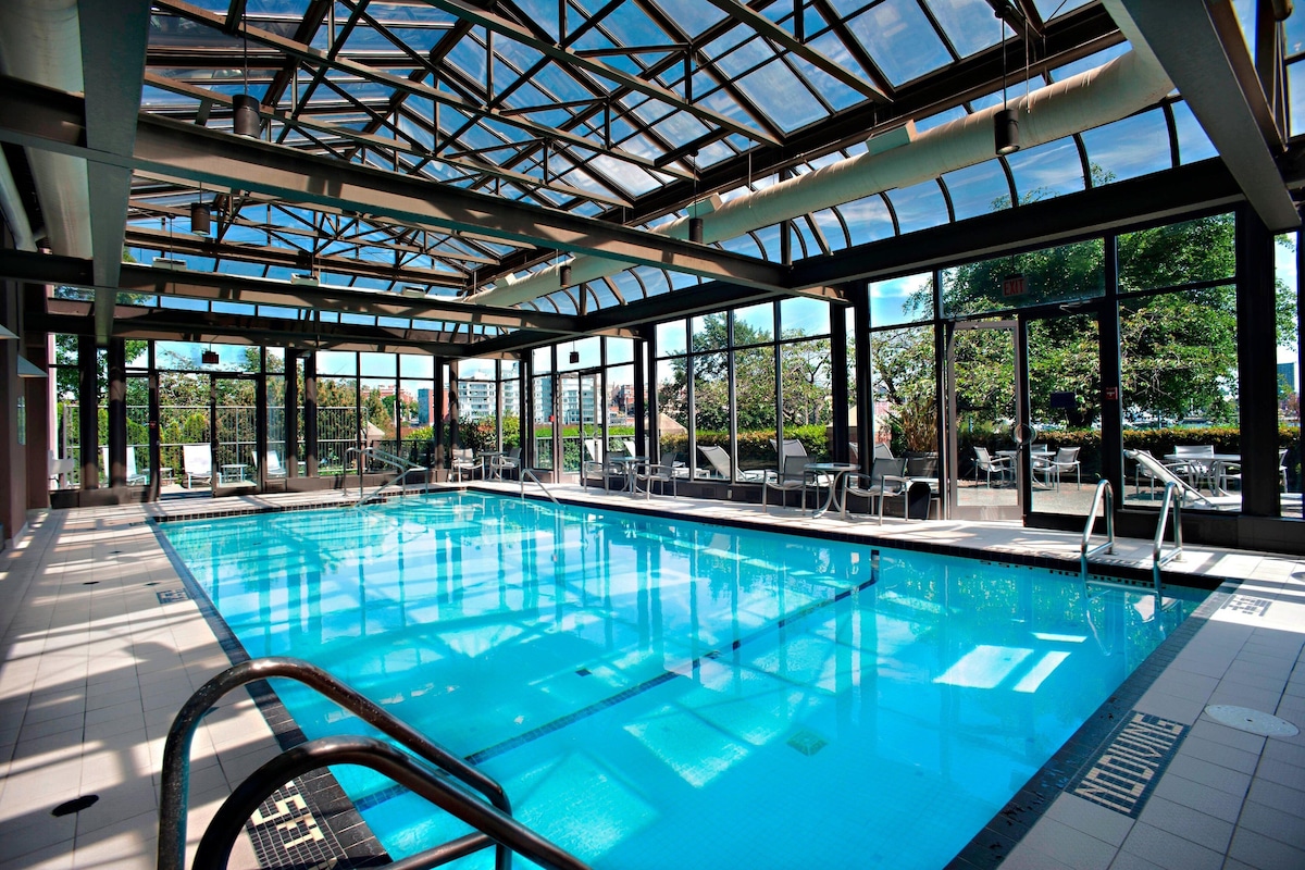 Delta Hotels by Marriott Victoria Ocean Pointe Resort