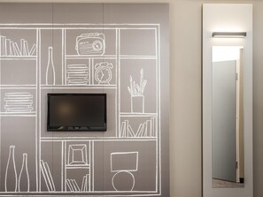 Standardzimmer, 2 Einzelbetten | Zimmersafe, Schreibtisch, Verdunkelungsvorhänge, schallisolierte Zimmer