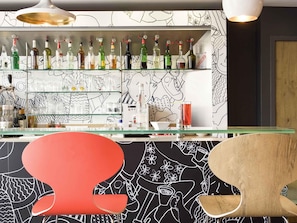 Bar (in der Unterkunft)