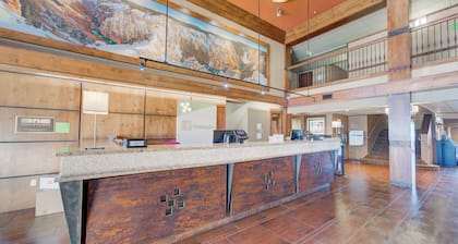Holiday Inn West Yellowstone by IHG.