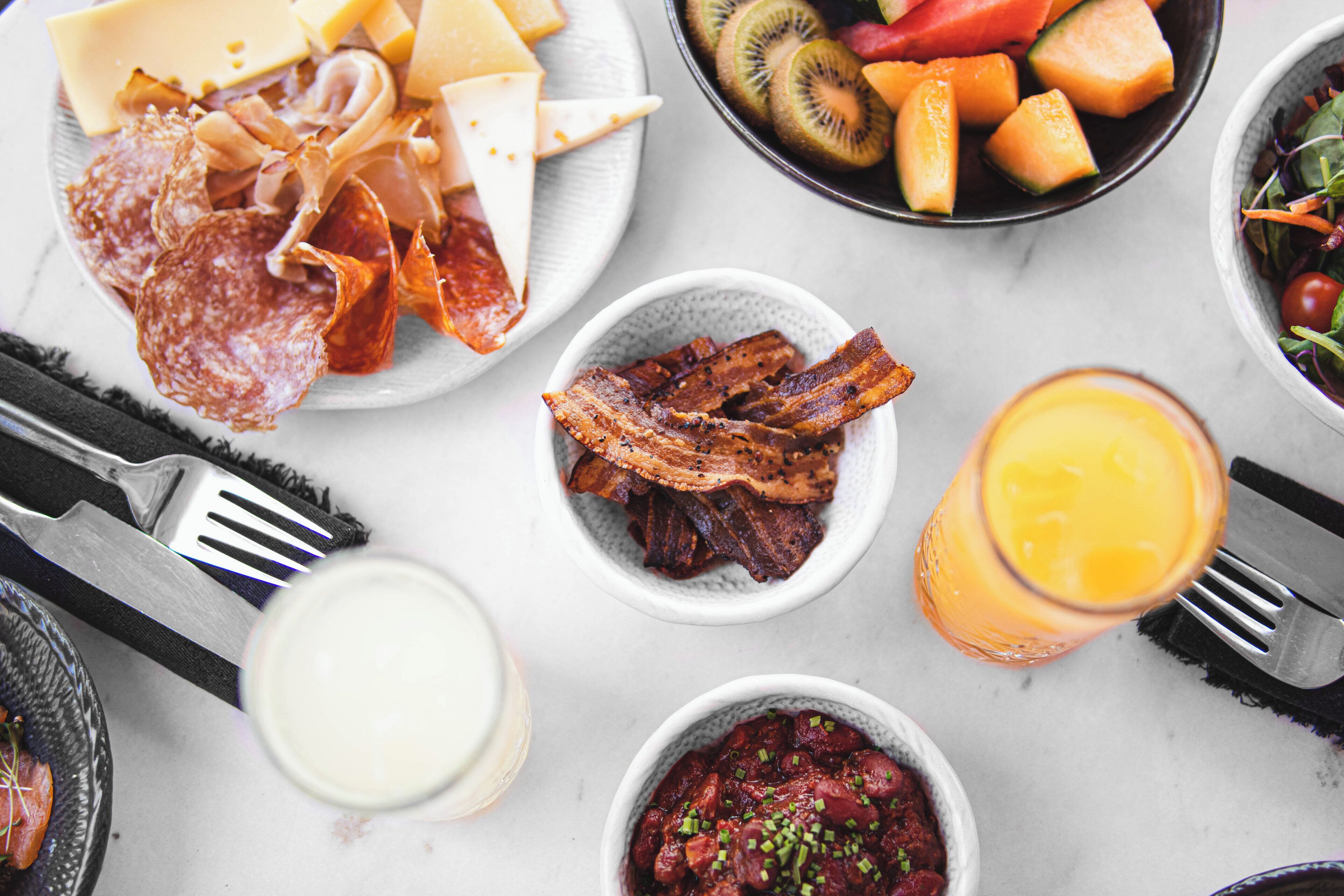 Frukostbuffé varje dag mot avgift
