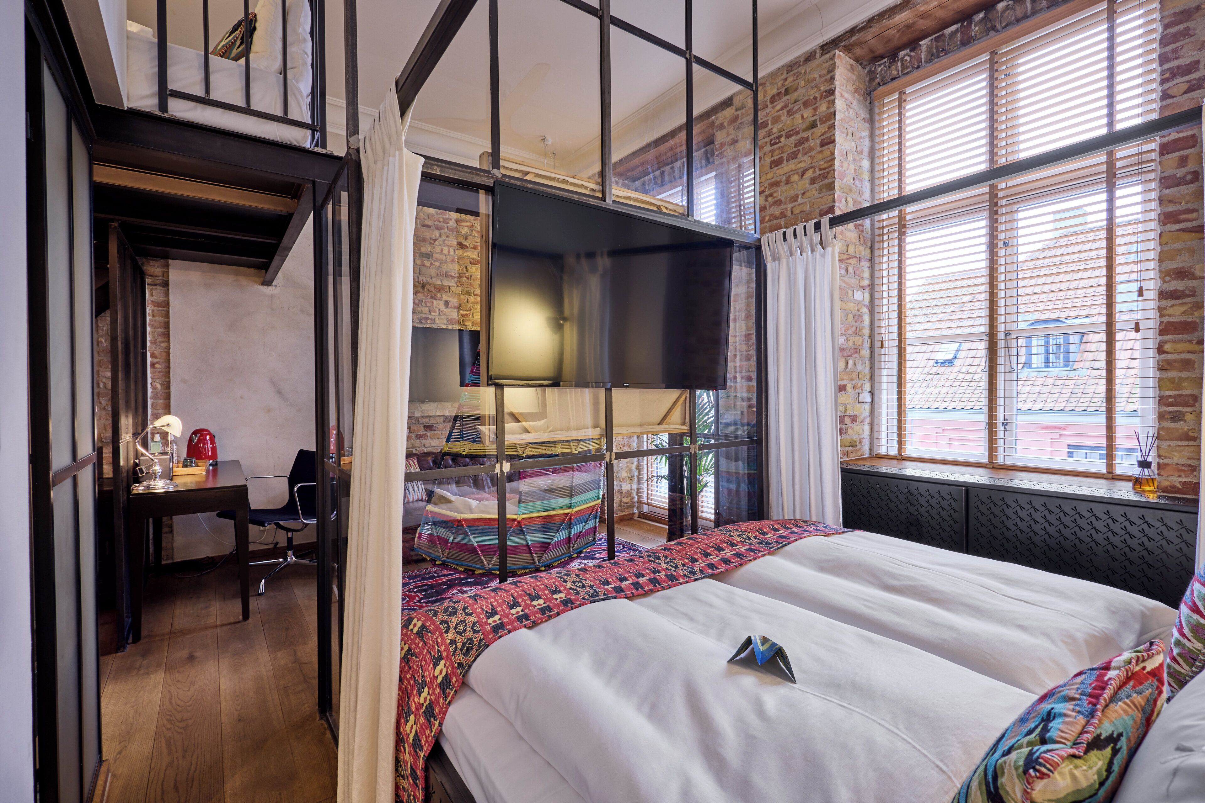 Loft | Arbetsyta för laptop, gratis wi-fi och sängkläder