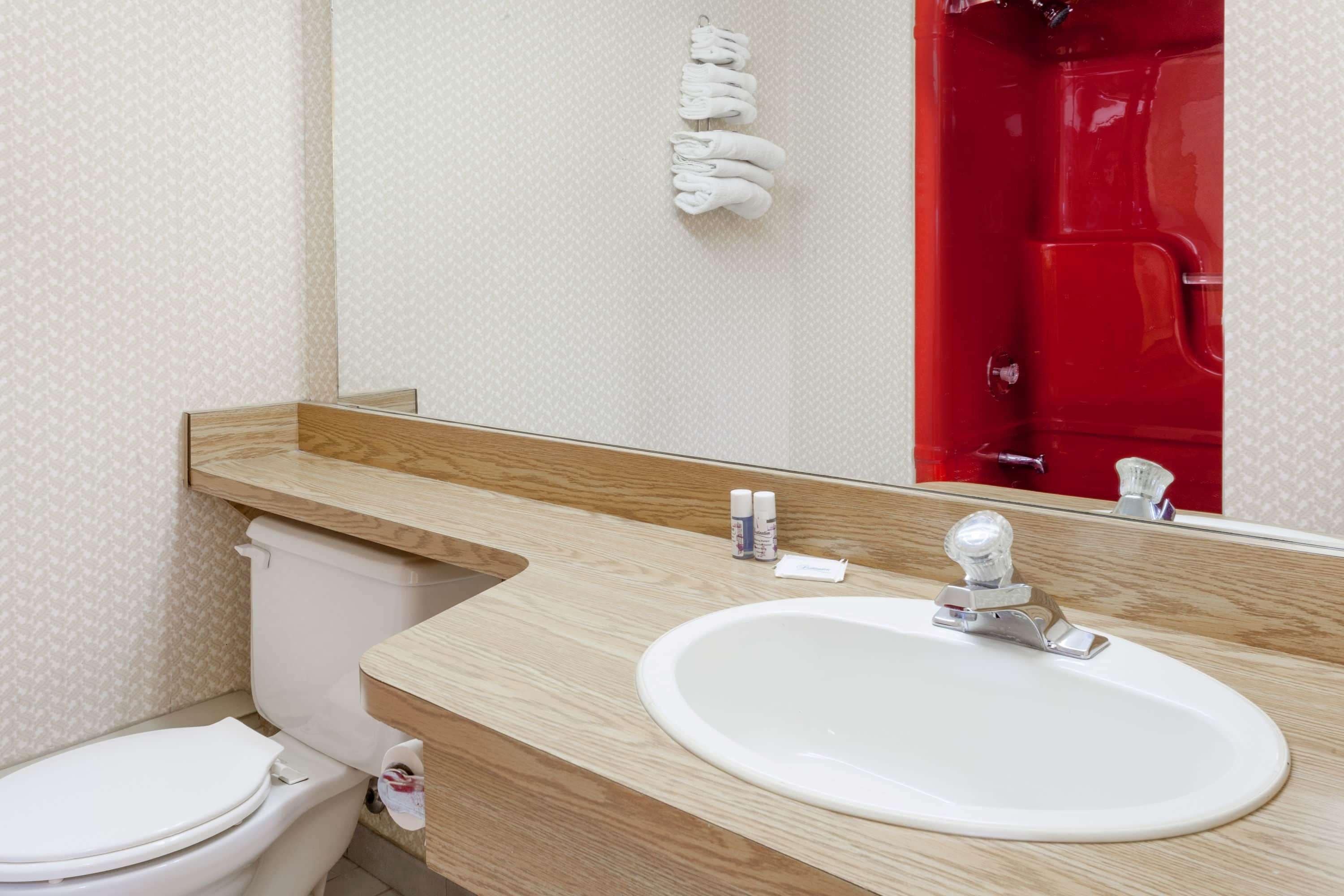 Foto - Howard Johnson by Wyndham Niagara Falls