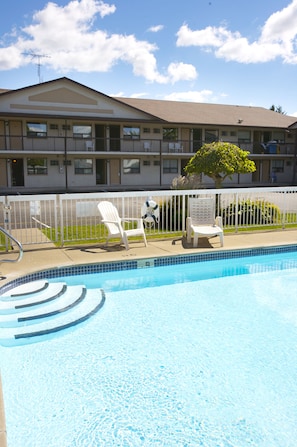 Seasonal outdoor pool