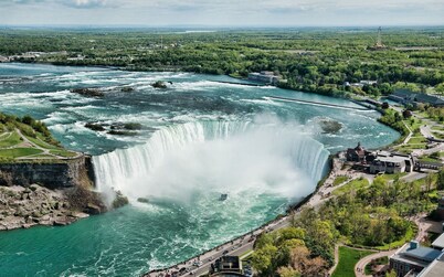 Howard Johnson by Wyndham Niagara Falls