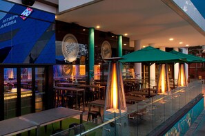 2 Restaurants, Frühstück