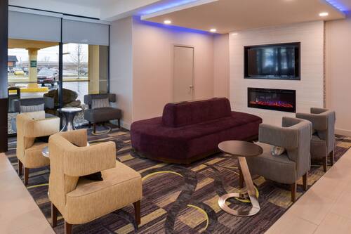 Bar-salon dans le hall