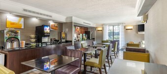 Quality Inn & Suites North Charleston - Ashley Phosphate