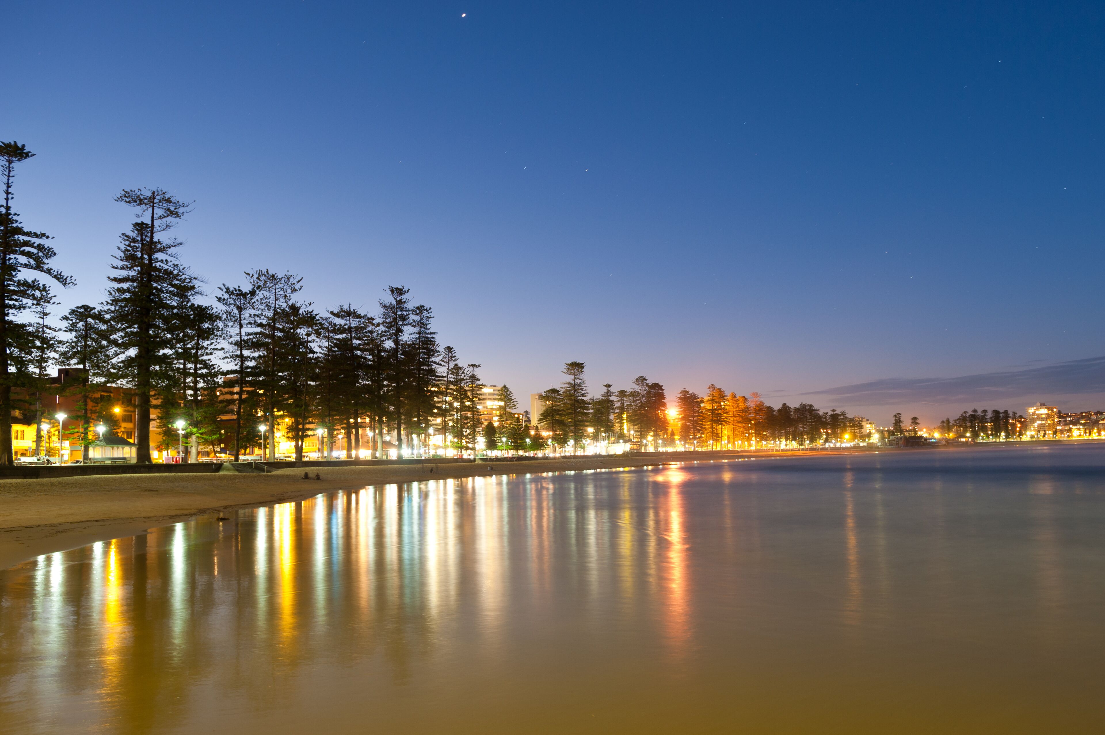 beach nearby, sun-loungers, beach umbrellas, beach towels