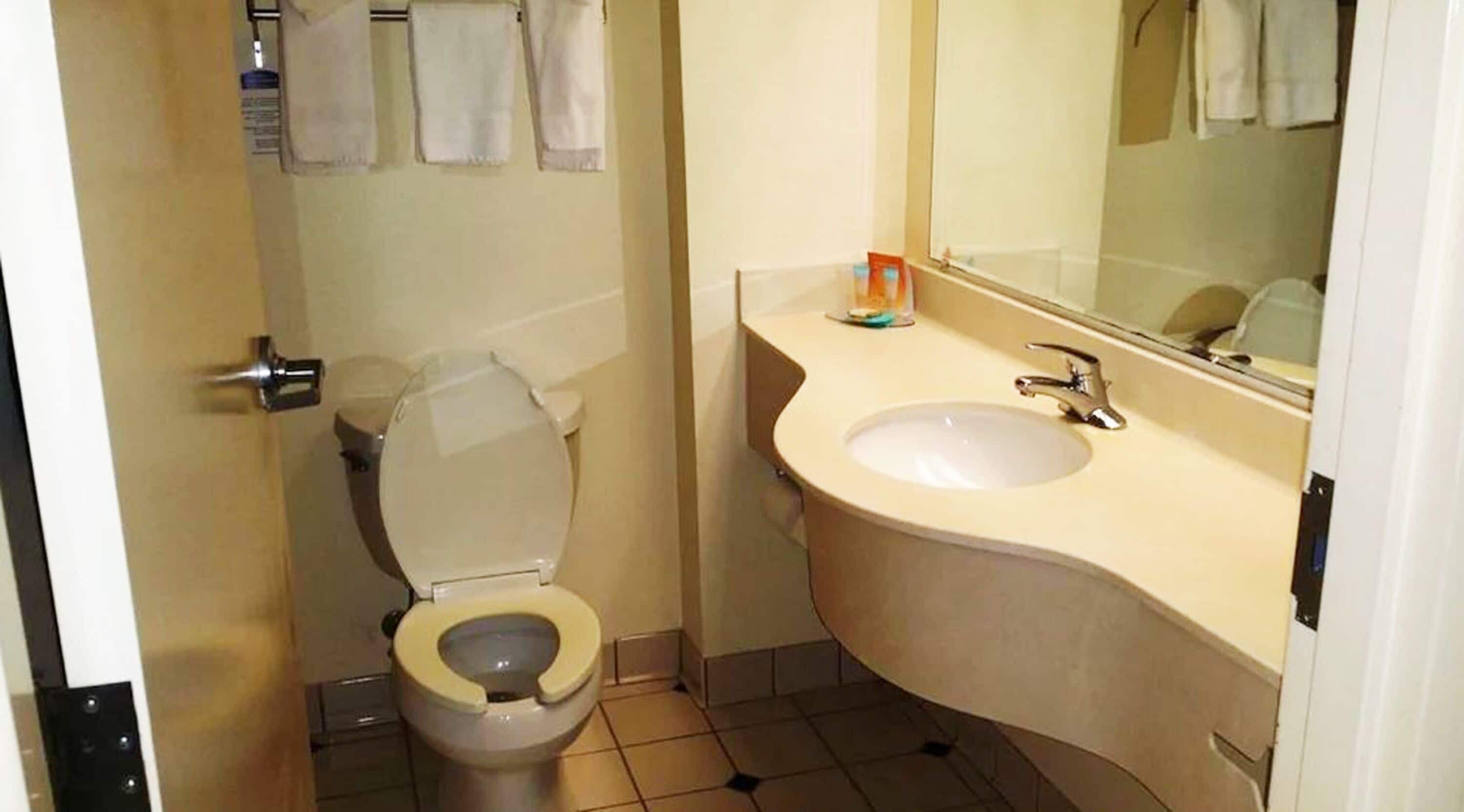 Photo - Opal Hotel & Suites