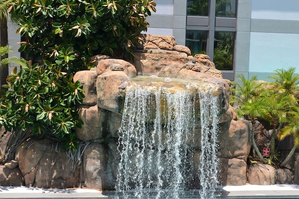 Outdoor pool, open 8:00 AM to 9:00 PM, pool umbrellas, sun loungers