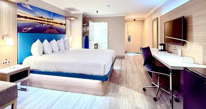 Days Inn by Wyndham Los Angeles LAX/South Bay/Beach City LA