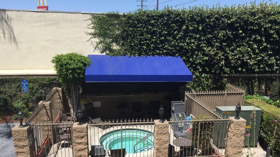 Days Inn by Wyndham Los Angeles LAX/Redondo/Manhattan Beach