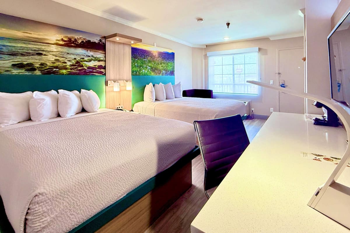 Standard Room, 2 Queen Beds, Smoking
