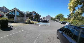 Parken ohne Service (kostenlos)