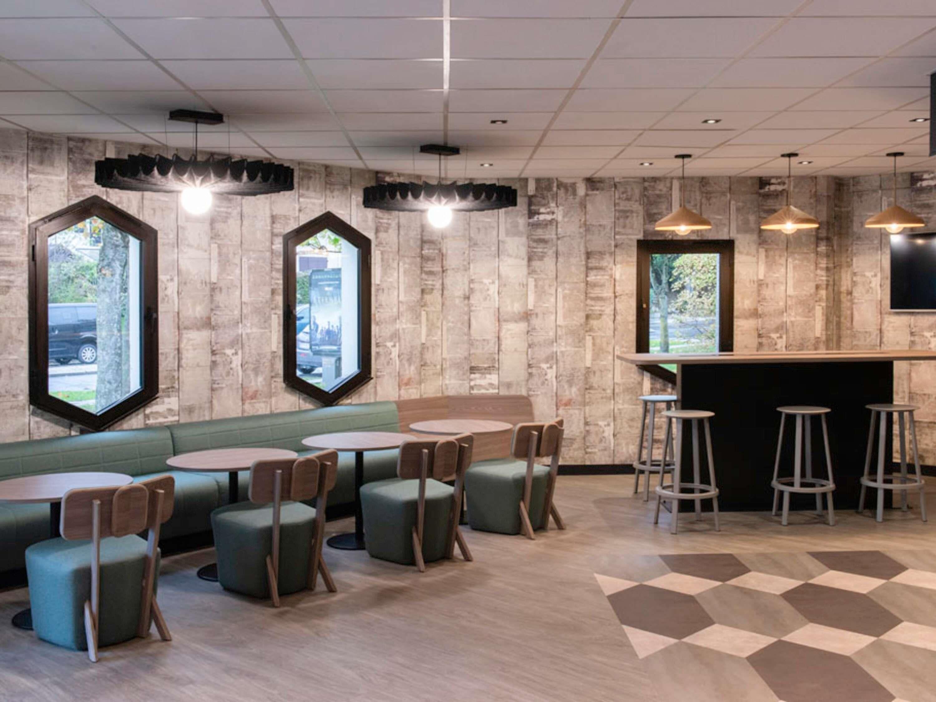 Lobby-Lounge