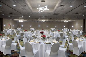 Ballroom - Holiday Inn Express Janesville - I-90 & US Hwy 14 by IHG (Janesville)
