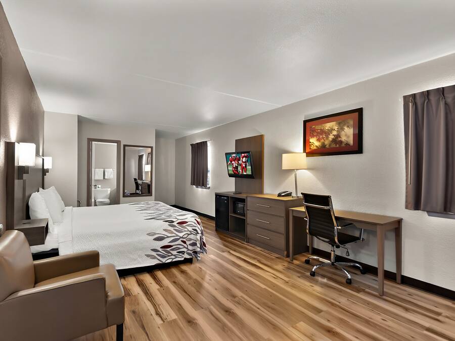 Desk, blackout drapes, free cribs/infant beds, free WiFi