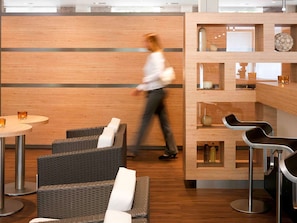 Bar (in der Unterkunft)