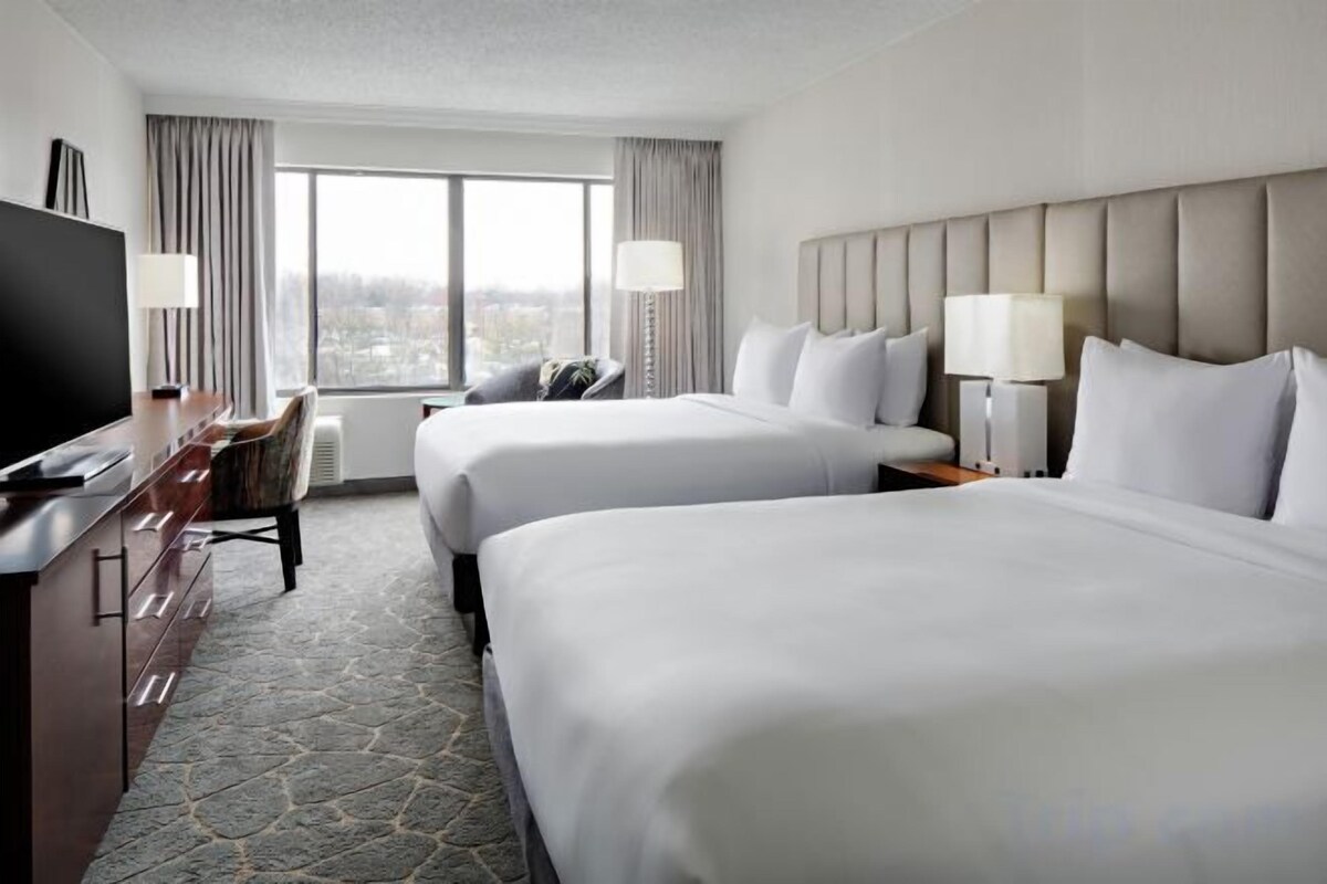 Two Queen Room
