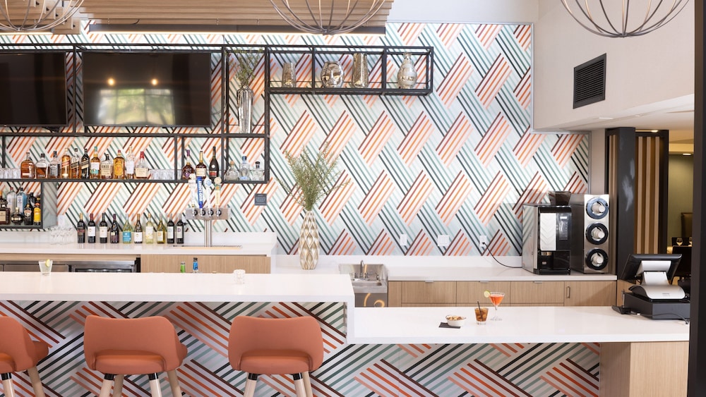 Holiday Inn Santa ANA-Orange Co. by null