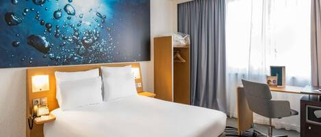 Superior Room, 1 Double Bed with Sofa bed | Premium bedding, desk, blackout drapes, soundproofing