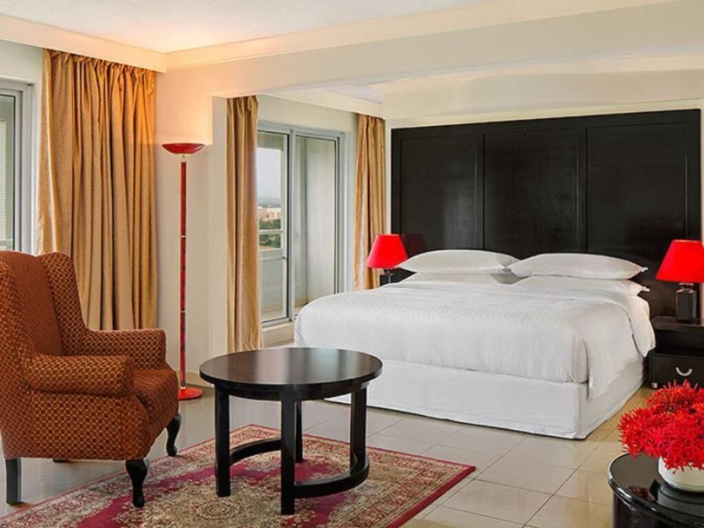 Premium bedding, down comforters, pillowtop beds, minibar