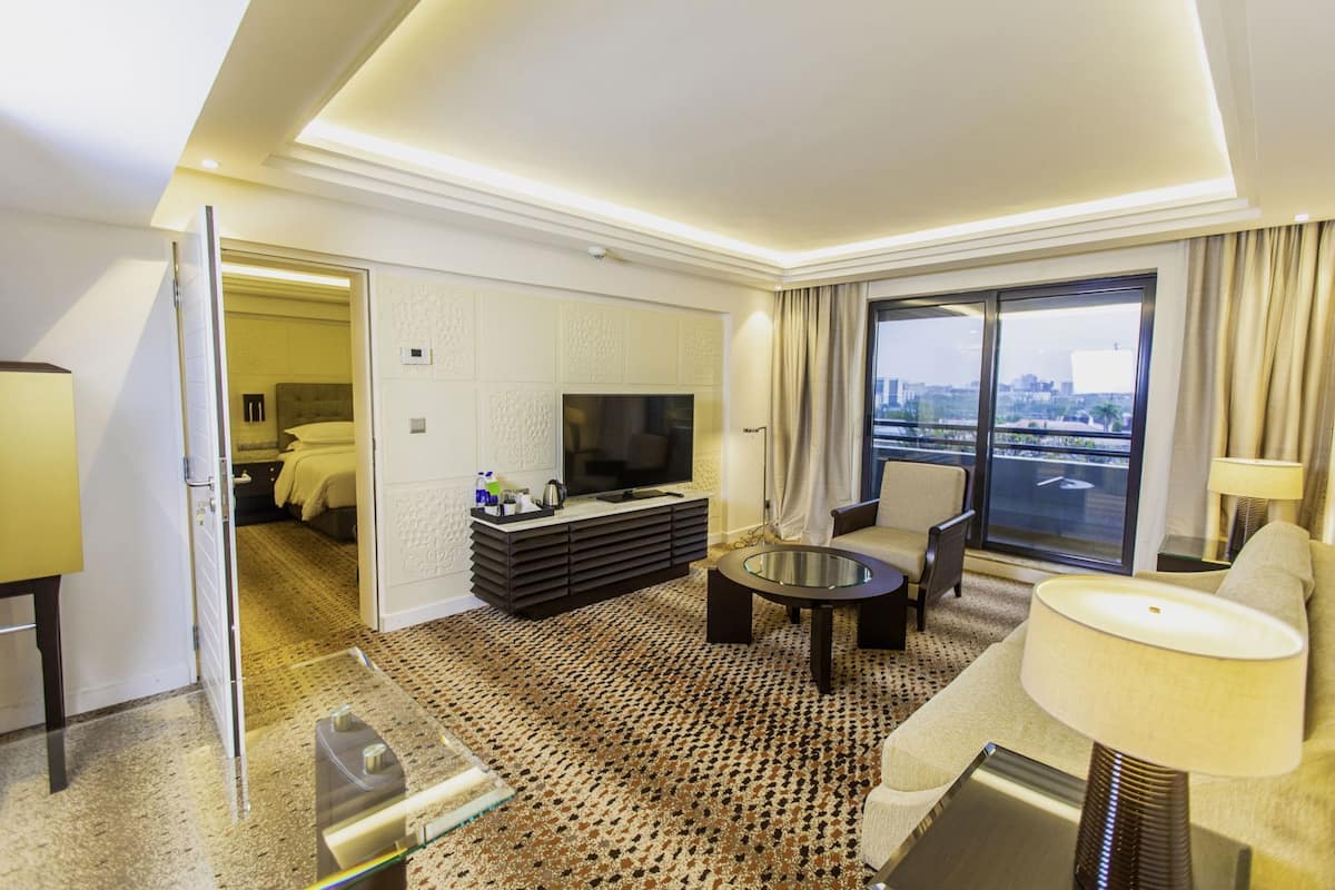 Living area | 40-inch LED TV with satellite channels, TV, table tennis