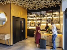 Bar (en la propiedad)