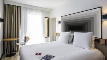 Literie de qualité supérieure, coffres-forts dans les chambres, bureau