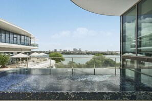 Indoor pool, outdoor pool, sun loungers